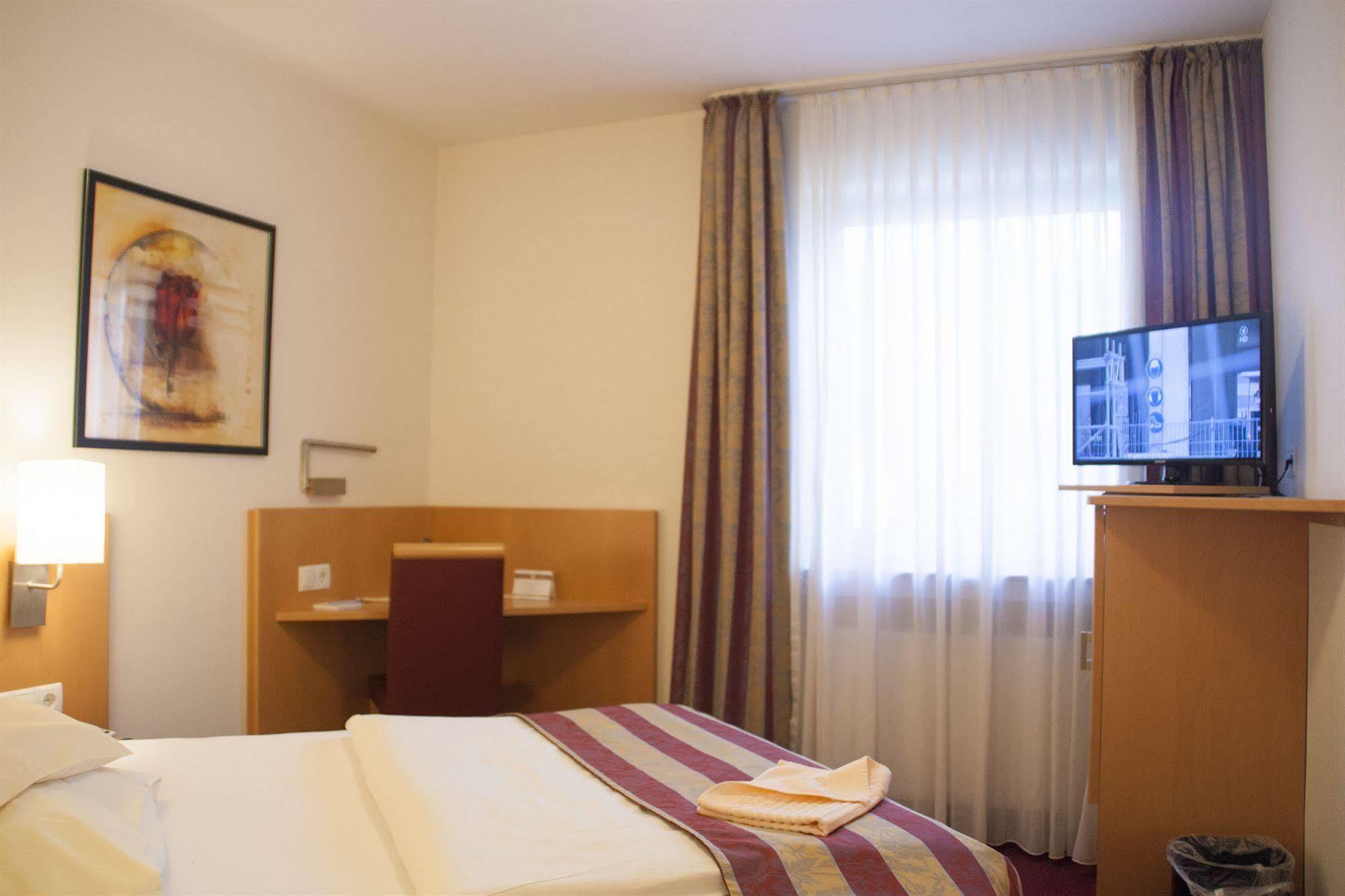 Hotel Zum Adler Bonn Kültér fotó